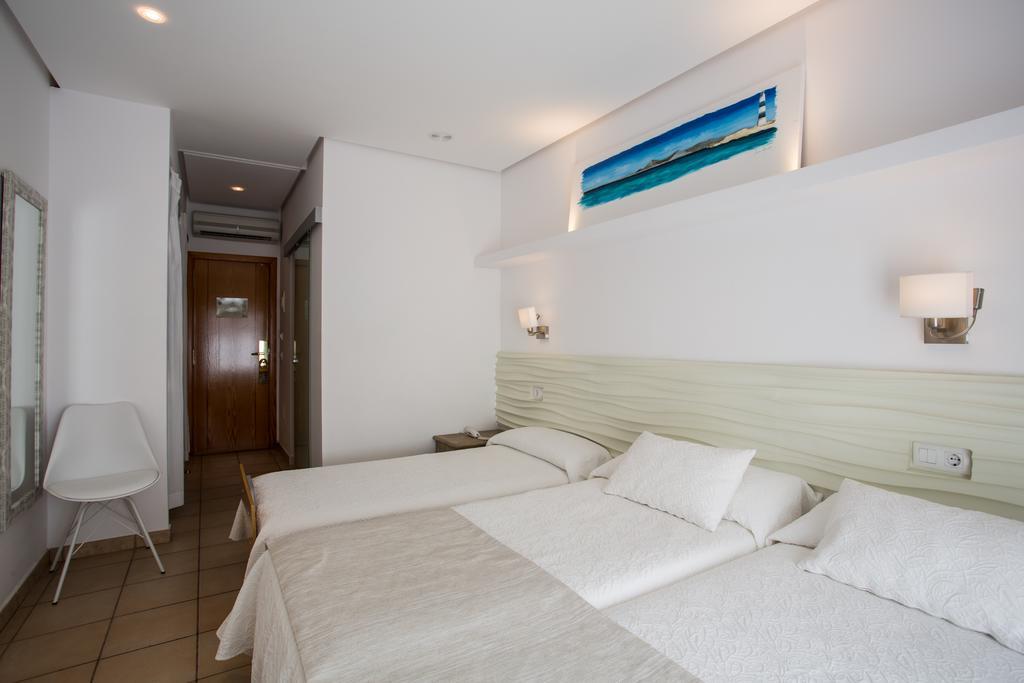 Hotel Bahia La Savina  Dış mekan fotoğraf
