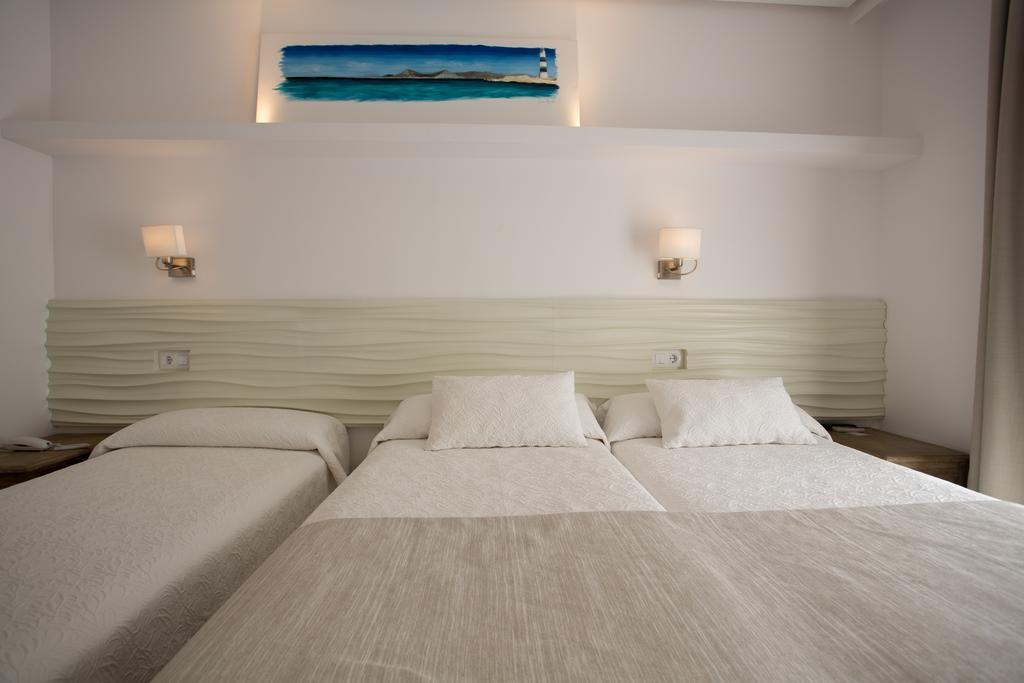 Hotel Bahia La Savina  Dış mekan fotoğraf